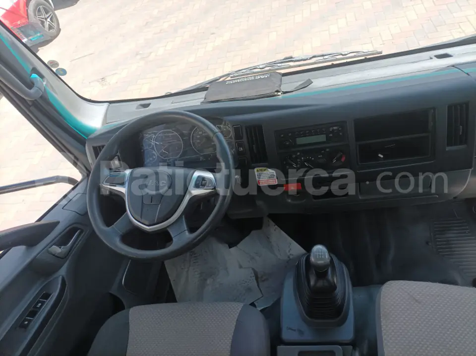Foto 5 de JAC HFC 1063