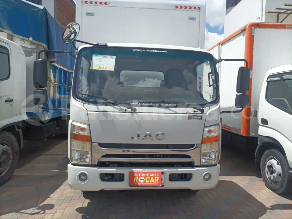 Foto 3 de JAC HFC 1063