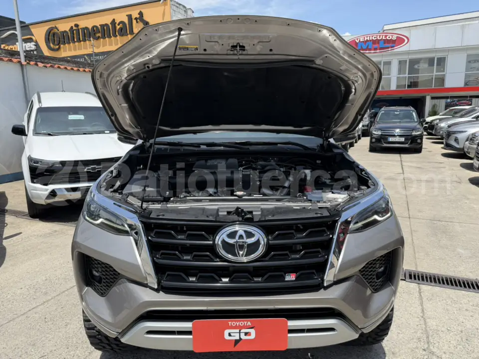 Foto 23 de Toyota Fortuner 4.0