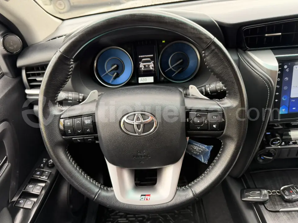 Foto 41 de Toyota Fortuner 4.0