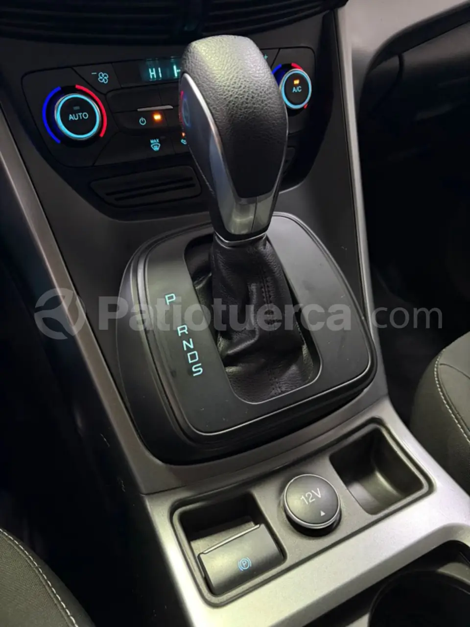 Foto 26 de Ford Escape S