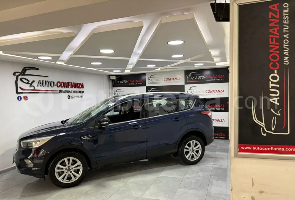 Foto 2 de Ford Escape