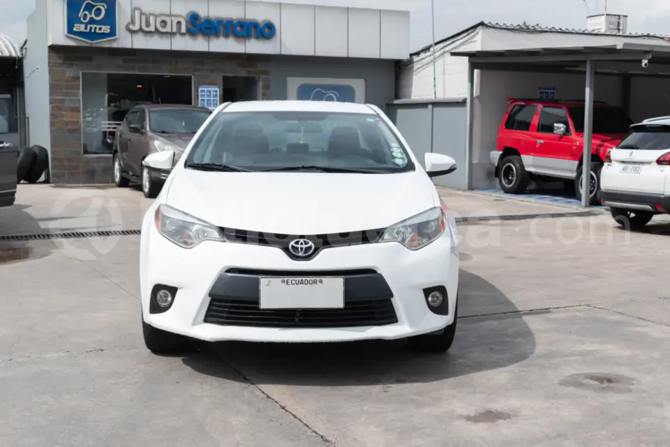 Foto 1 de Toyota Corolla 1.8