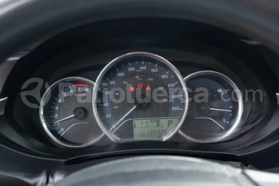 Foto 5 de Toyota Corolla 1.8