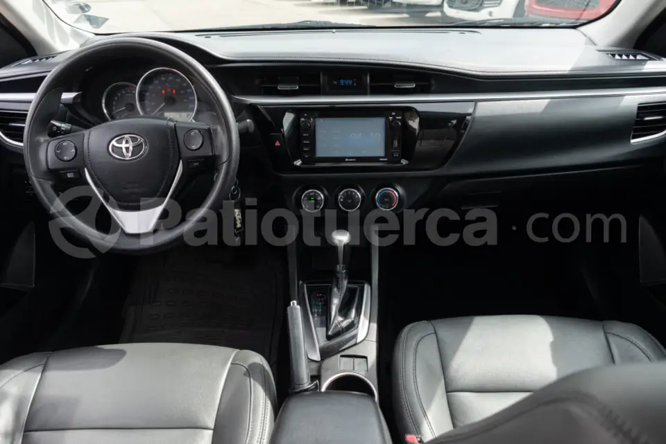 Foto 6 de Toyota Corolla 1.8