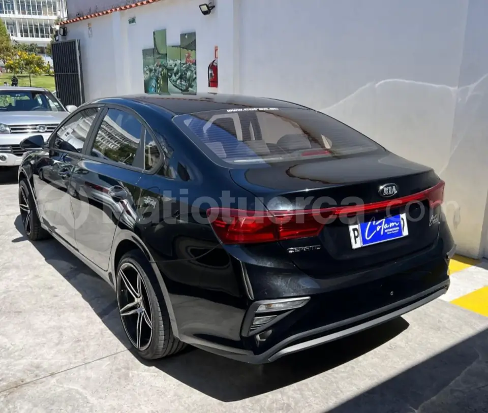 Foto 5 de Kia Cerato Forte