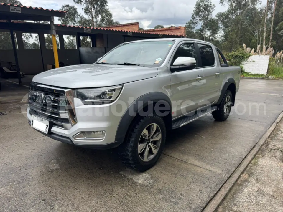 Foto 1 de JAC T8 LUXURY