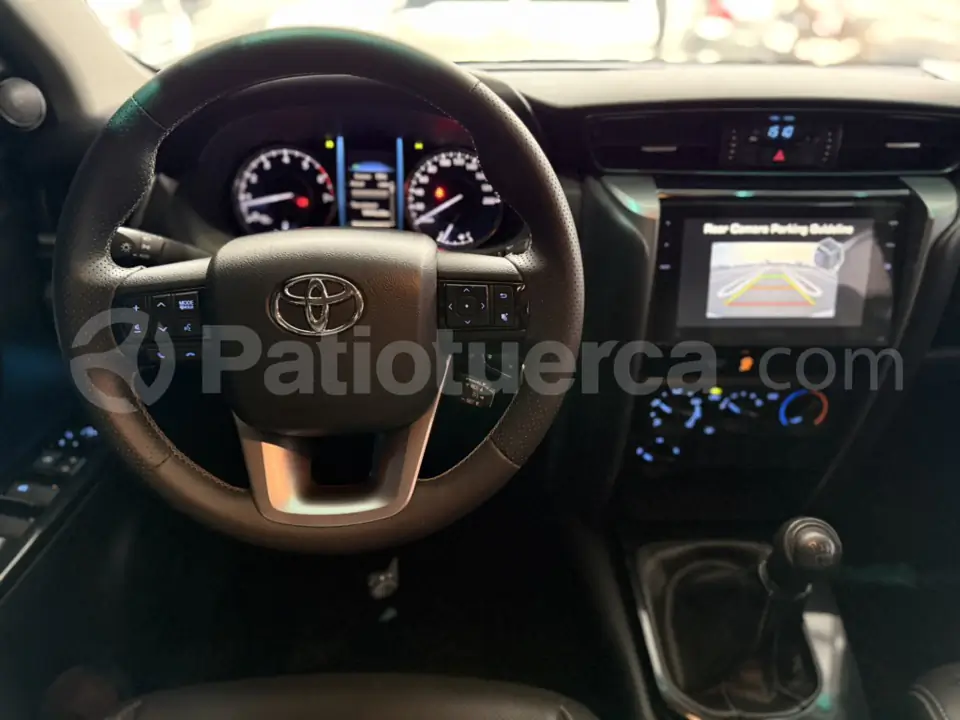 Foto 18 de Toyota Fortuner 2.7