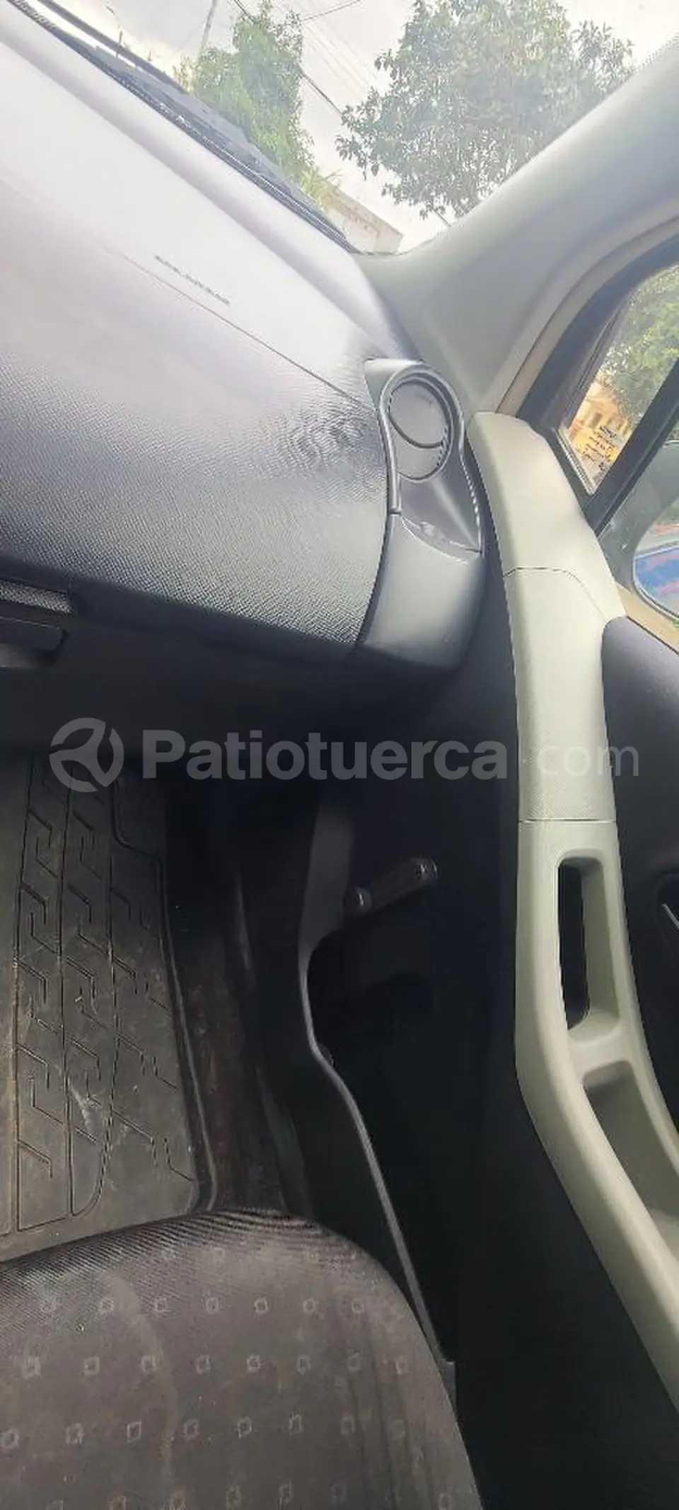 Foto 10 de Toyota Yaris Nitro