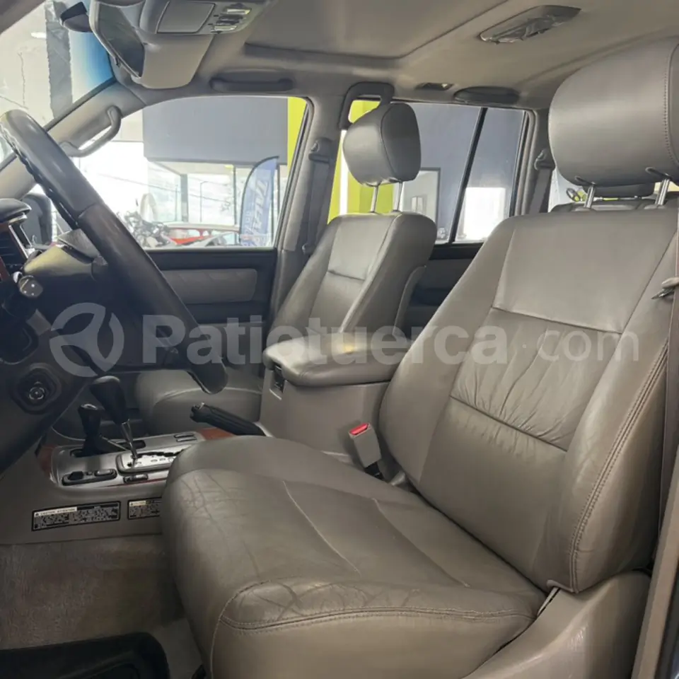 Foto 4 de Toyota Land Cruiser 100