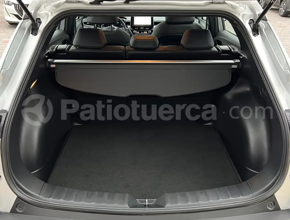 Foto 21 de Toyota Corolla HV Hybrid 1.8