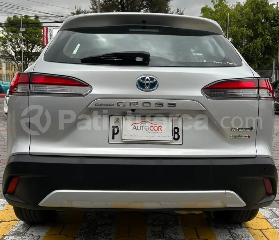 Foto 10 de Toyota Corolla HV Hybrid 1.8