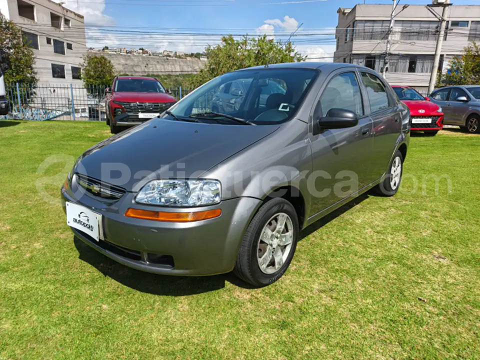 Foto 1 de Chevrolet Aveo Family