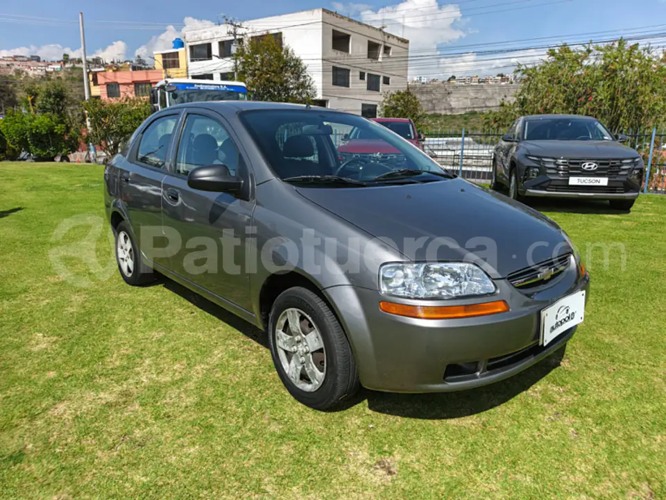 Foto 7 de Chevrolet Aveo Family
