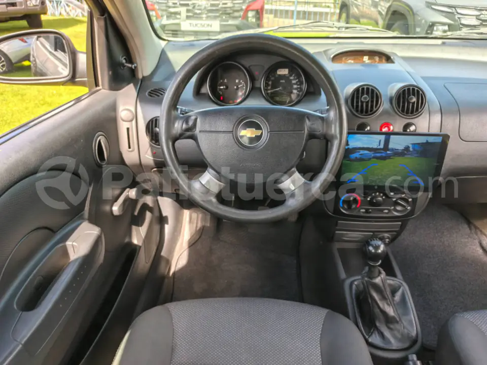 Foto 14 de Chevrolet Aveo Family
