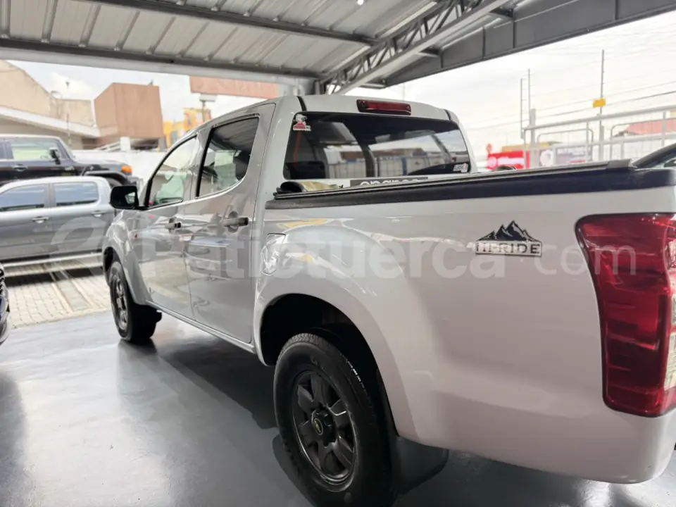 Foto 7 de Chevrolet D-MAX CRDI 2.5 CD 4X2 TM DIESEL
