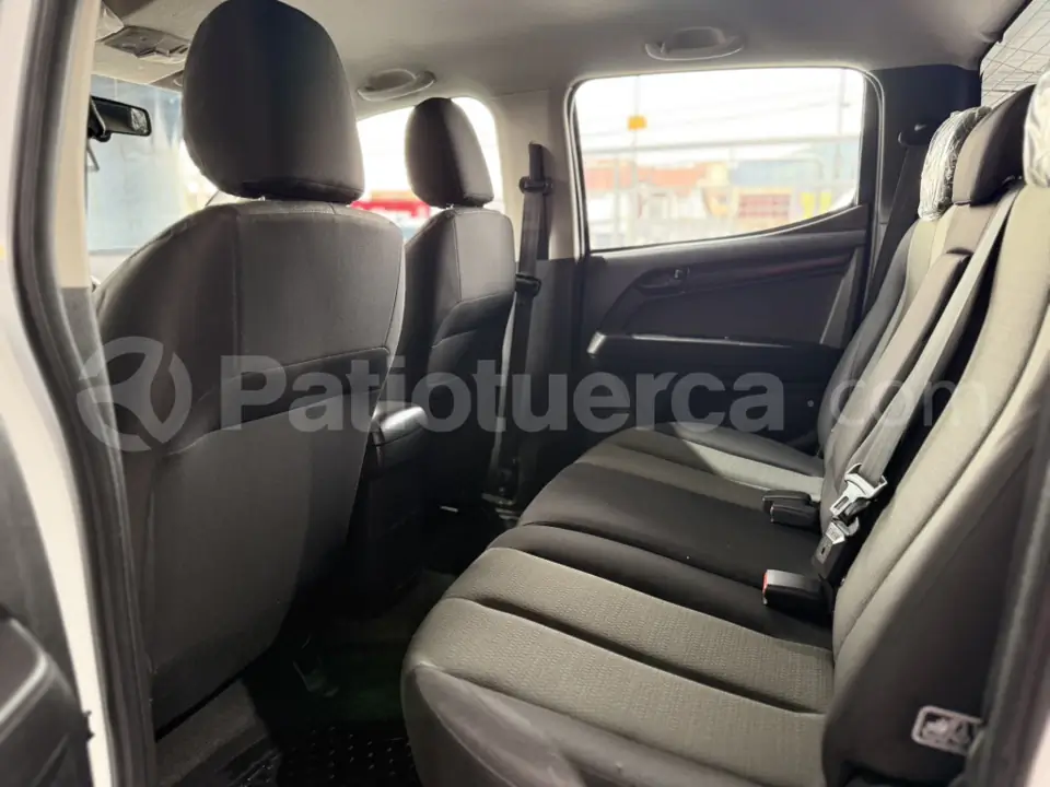Foto 11 de Chevrolet D-MAX CRDI 2.5 CD 4X2 TM DIESEL