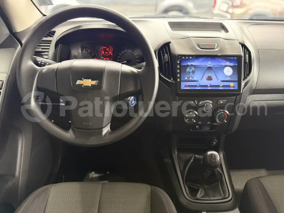 Foto 17 de Chevrolet D-MAX CRDI 2.5 CD 4X2 TM DIESEL
