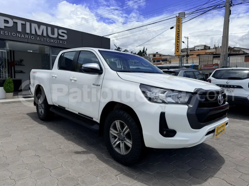 Foto 1 de Toyota Hilux CD 4x4 Diesel