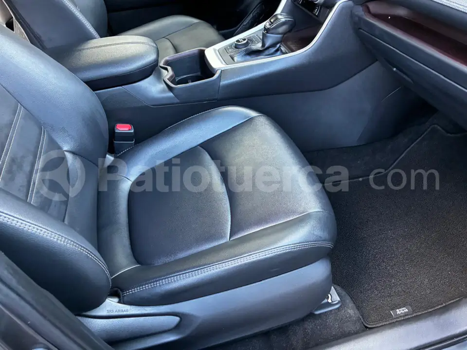 Foto 10 de Toyota NEW RAV4 2.5