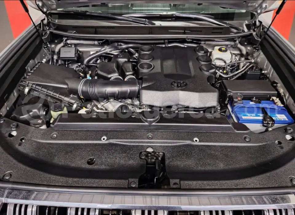 Foto 8 de Toyota Land Cruiser Prado VX