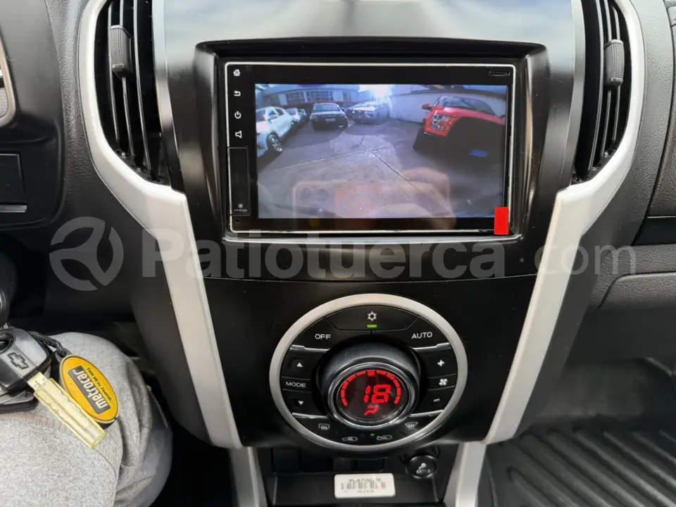 Foto 45 de Chevrolet D-MAX CRDI FULL AC 2.5 CD 4X4  TM DIESEL