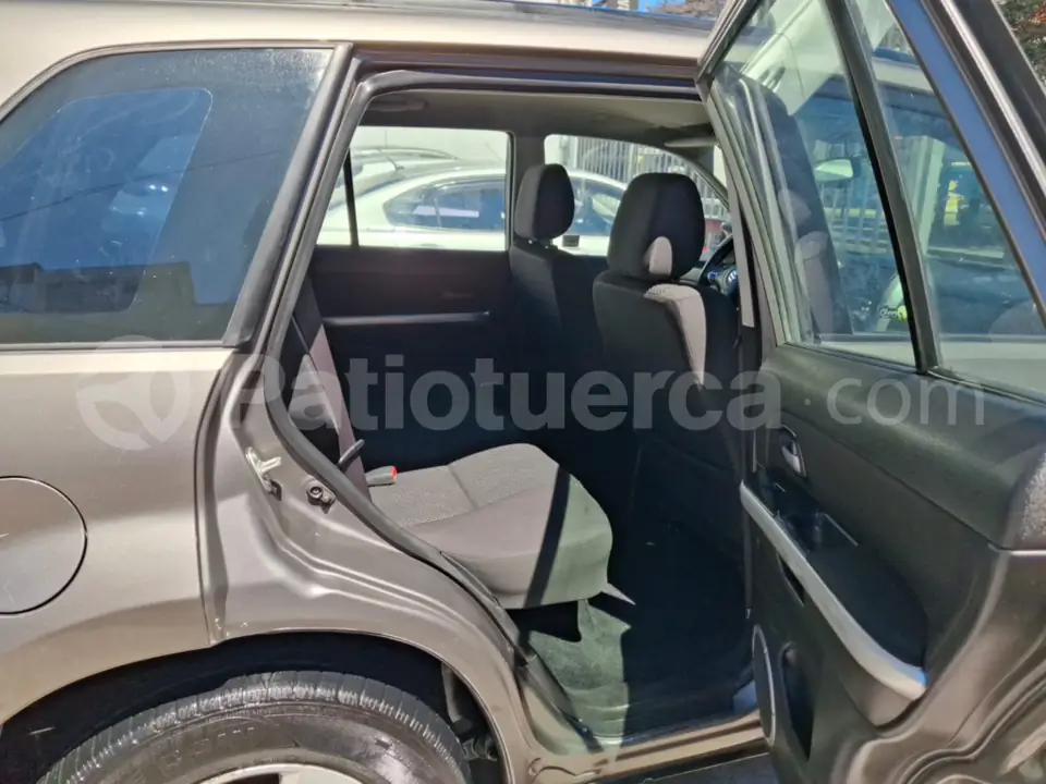 Foto 13 de Suzuki Grand Vitara SZ