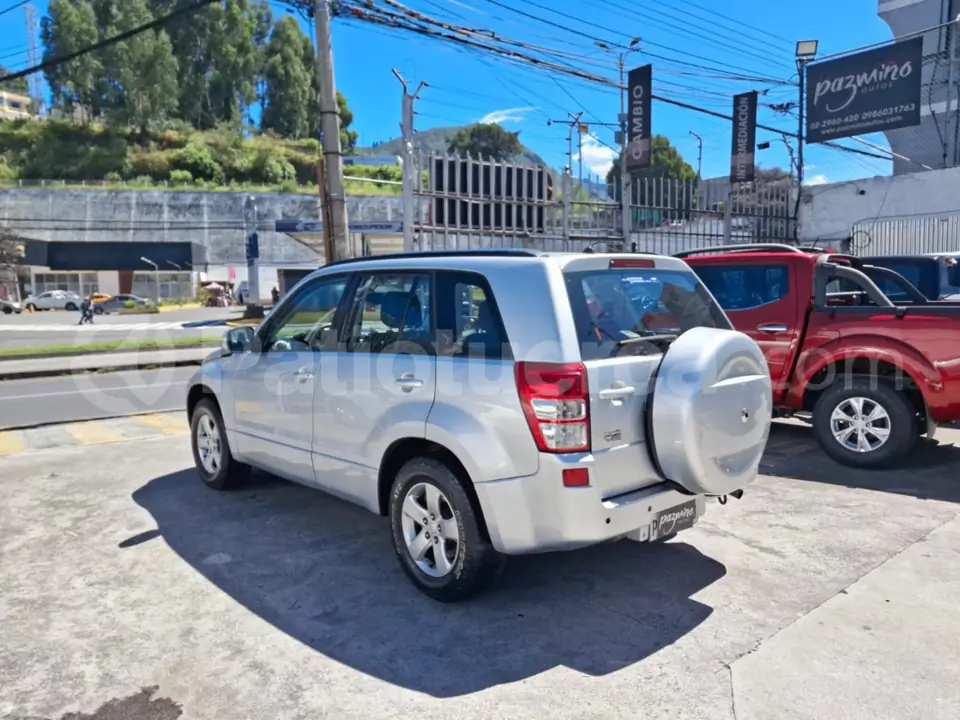 Foto 4 de Suzuki Grand Vitara SZ