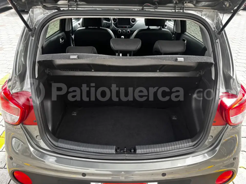 Foto 22 de Hyundai Grand I10 HB