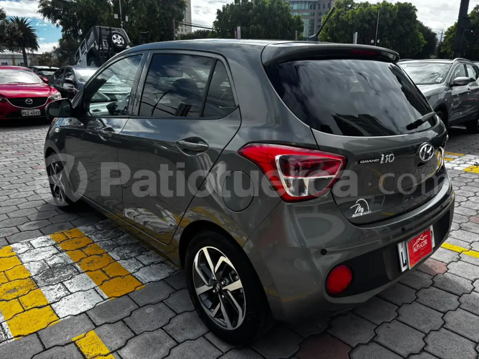 Foto 4 de Hyundai Grand I10 HB