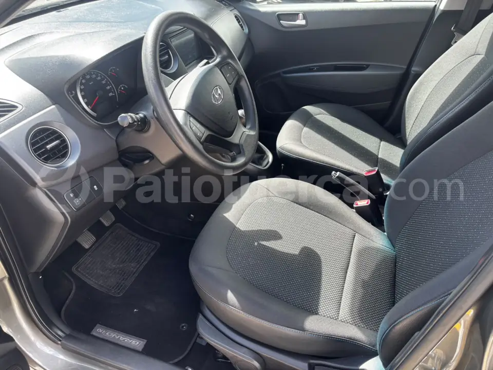 Foto 8 de Hyundai Grand I10 HB