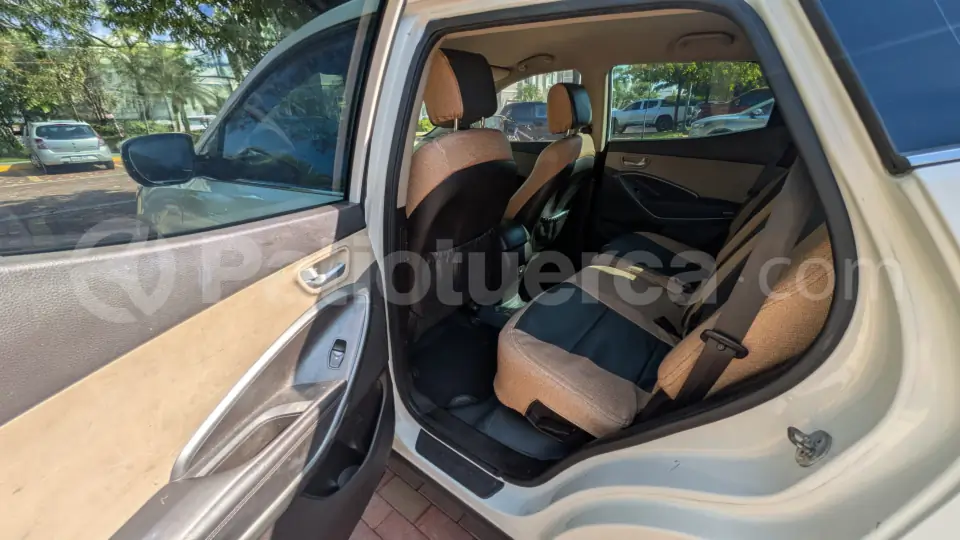 Foto 9 de Hyundai Santa Fe 4x2