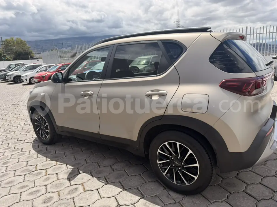 Foto 7 de Kia Sonet GT LINE