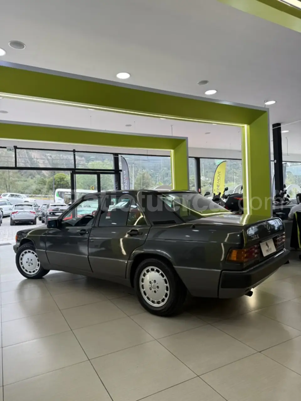 Foto 2 de Mercedes Benz 190E