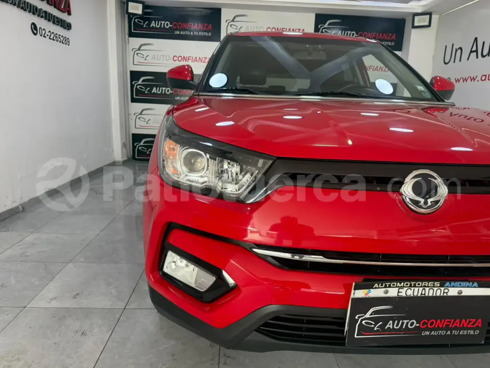 Foto 2 de Ssangyong Tivoli