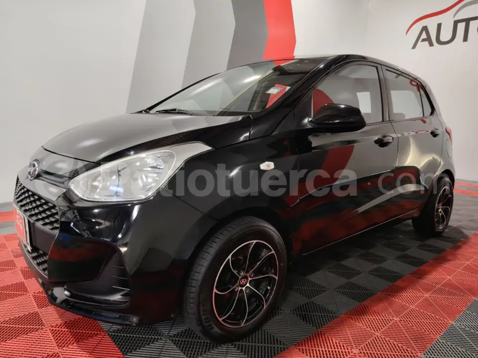 Foto 5 de Hyundai Grand I10 HB