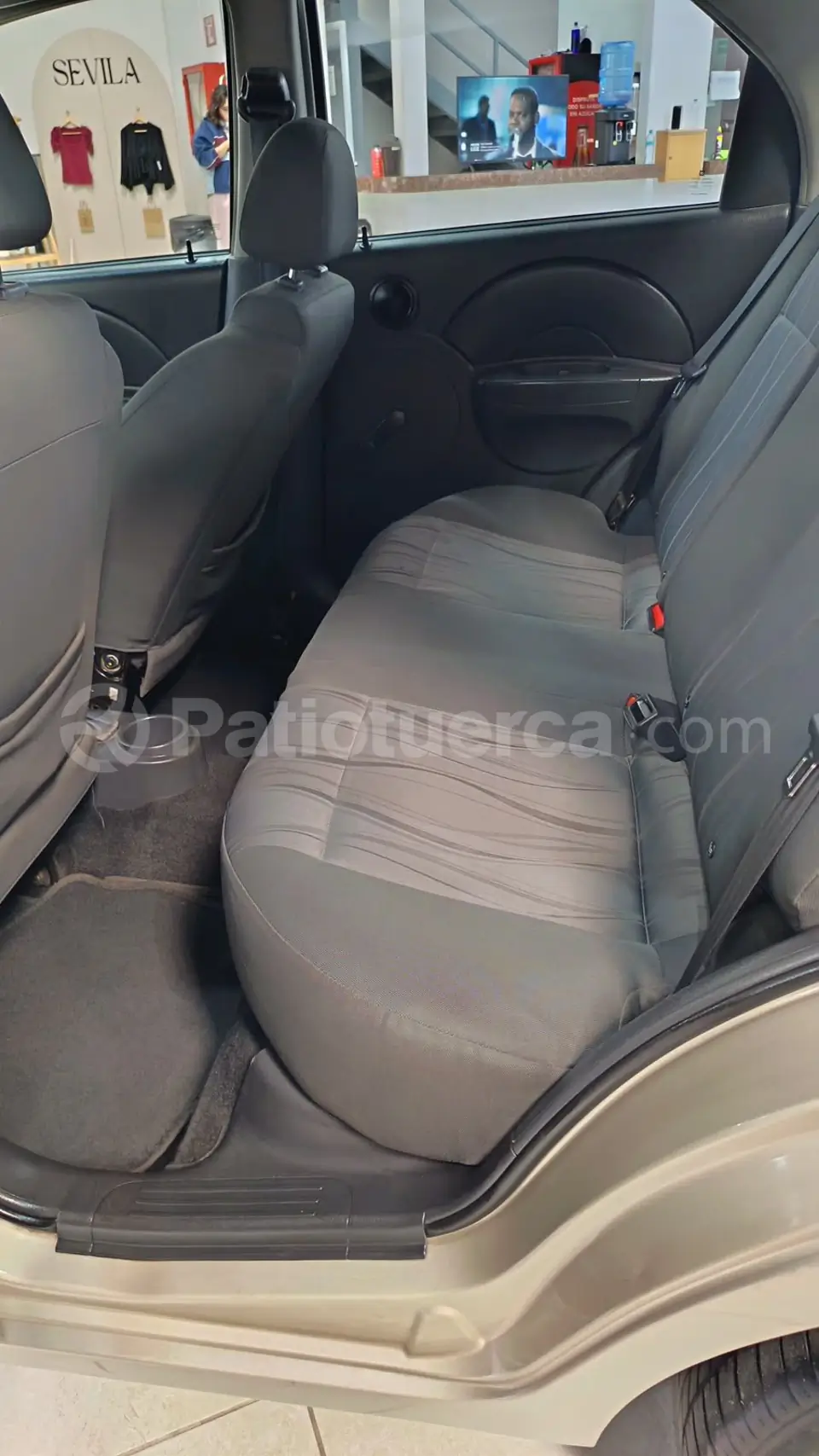 Foto 9 de Chevrolet Aveo Family