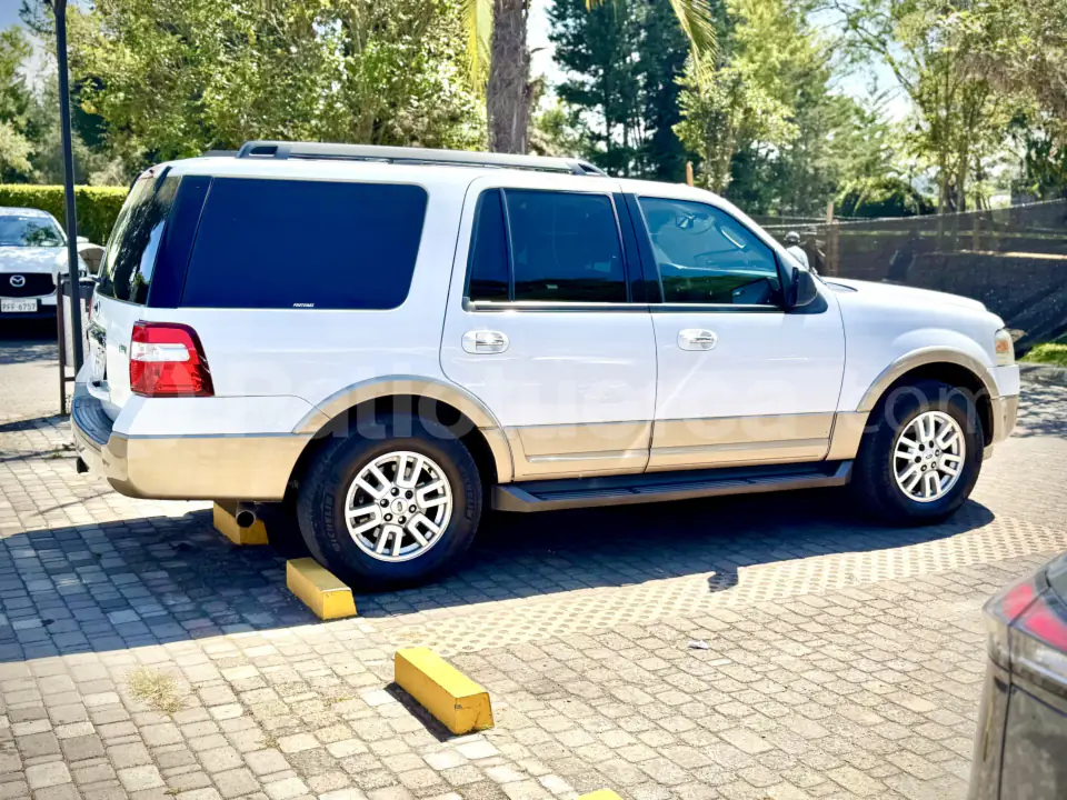 Foto 11 de Ford Expedition