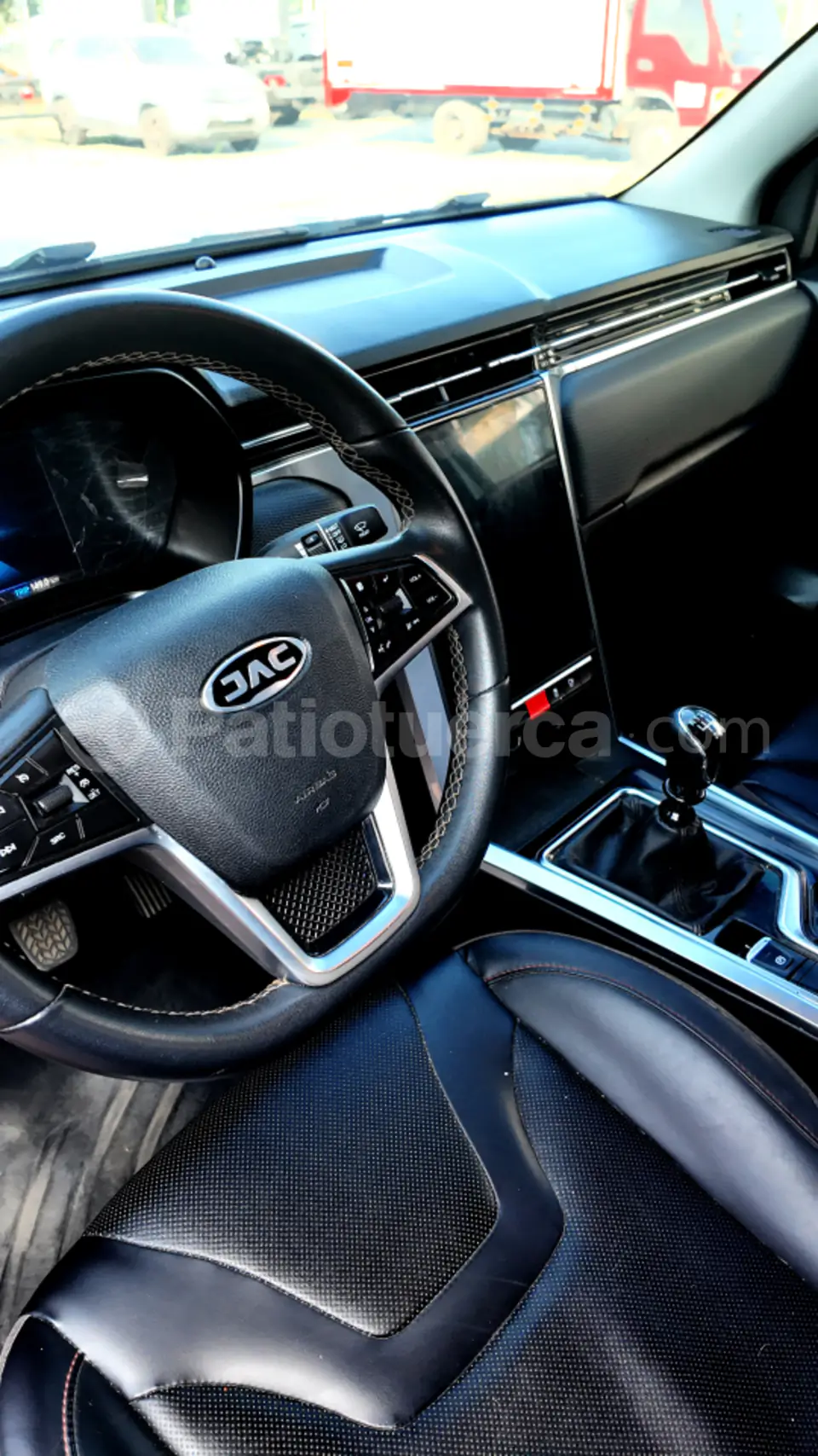 Foto 5 de JAC T8 LUXURY