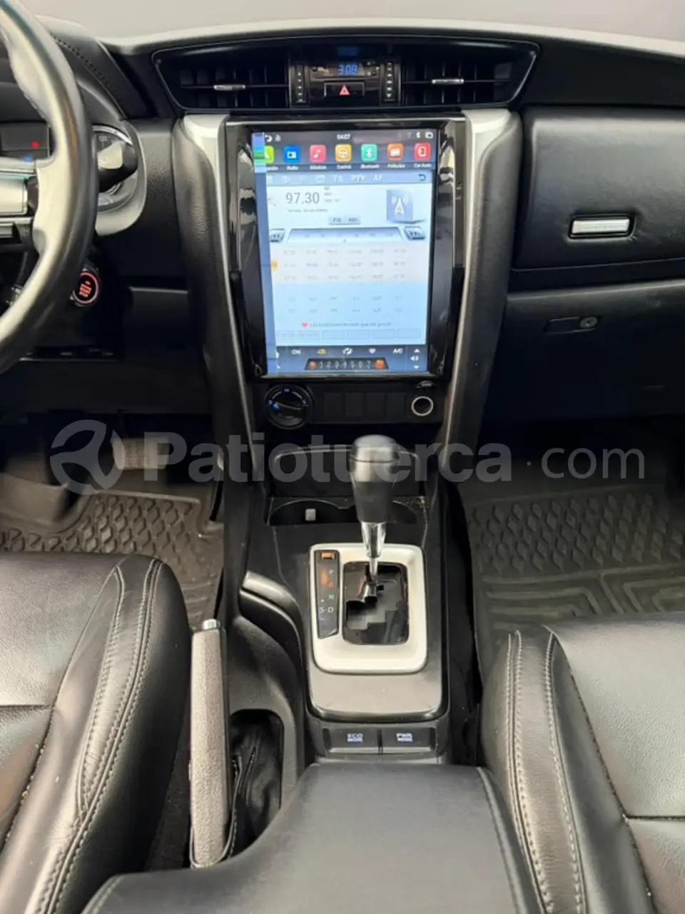 Foto 13 de Toyota New Fortuner