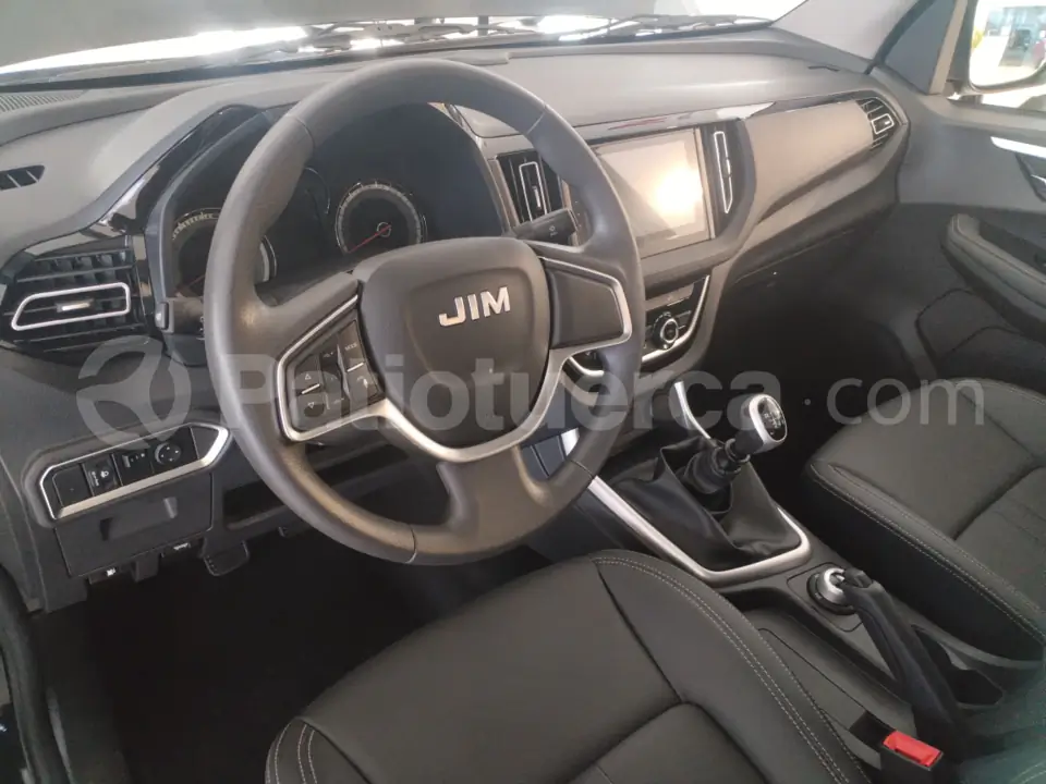 Foto 5 de JIM RE‑MAX 4X2