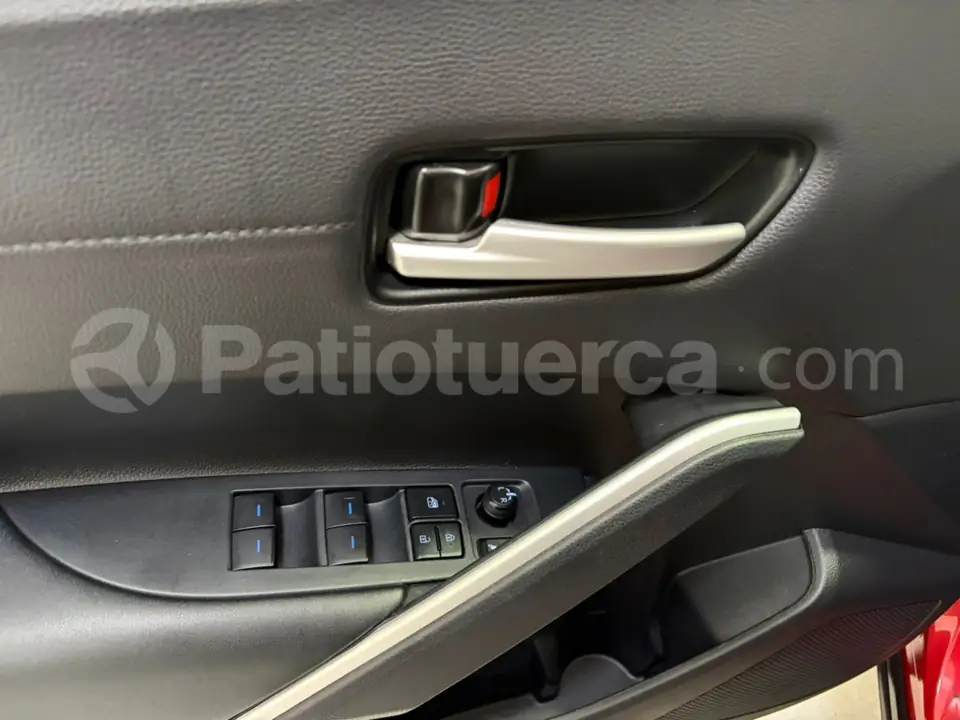 Foto 12 de Toyota Corolla Cross Mid