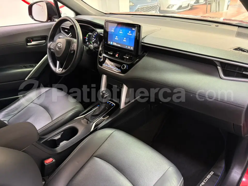 Foto 17 de Toyota Corolla Cross Mid
