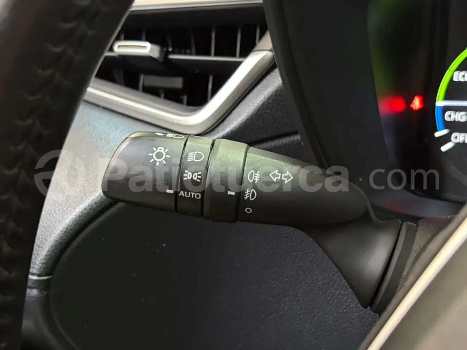 Foto 18 de Toyota Corolla Cross Mid