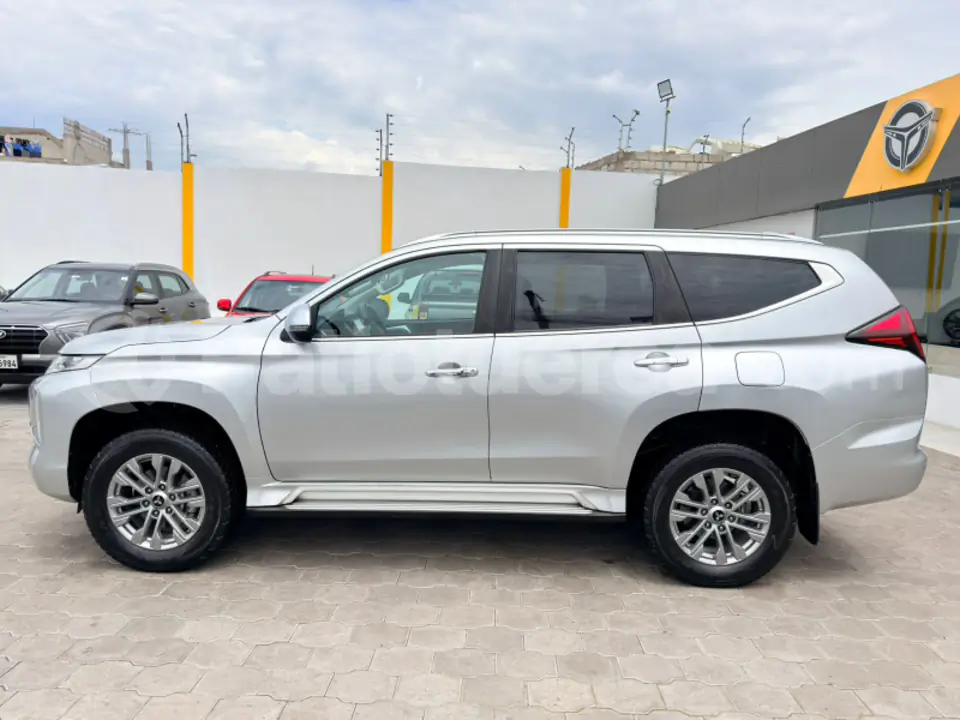 Foto 4 de Mitsubishi Montero Sport