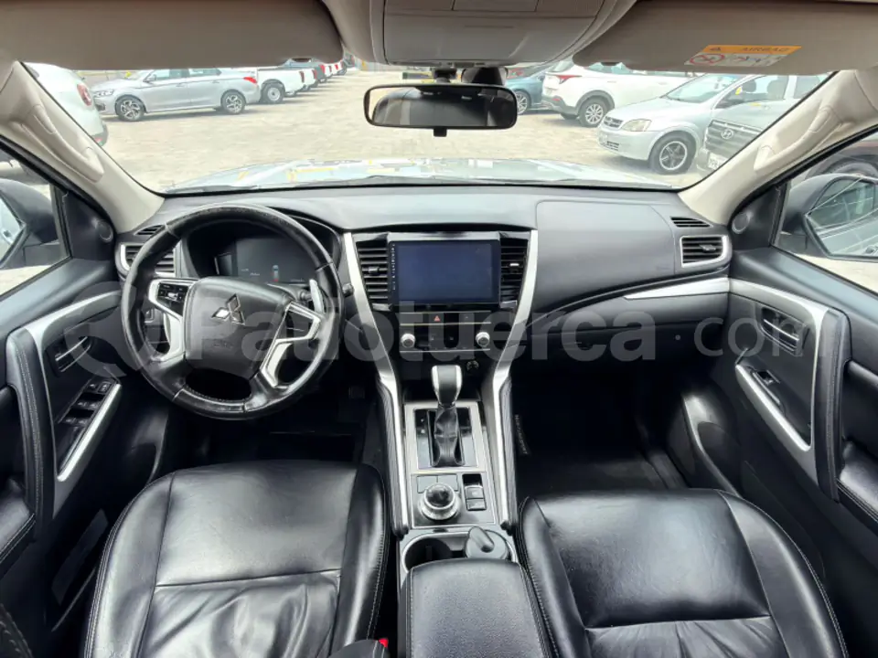 Foto 10 de Mitsubishi Montero Sport