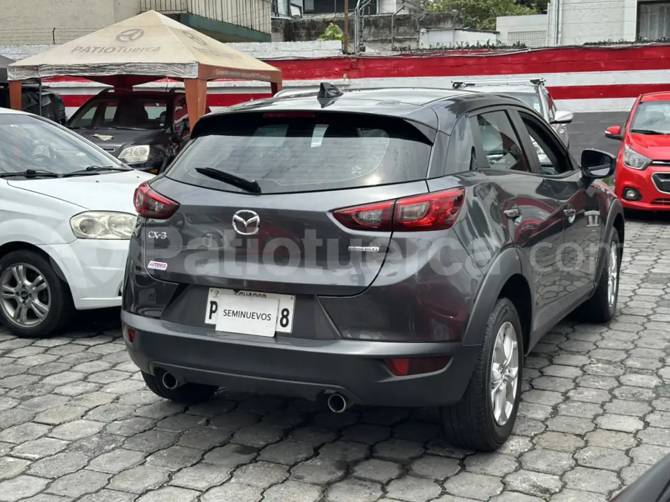 Foto 3 de Mazda CX3 ENTRY