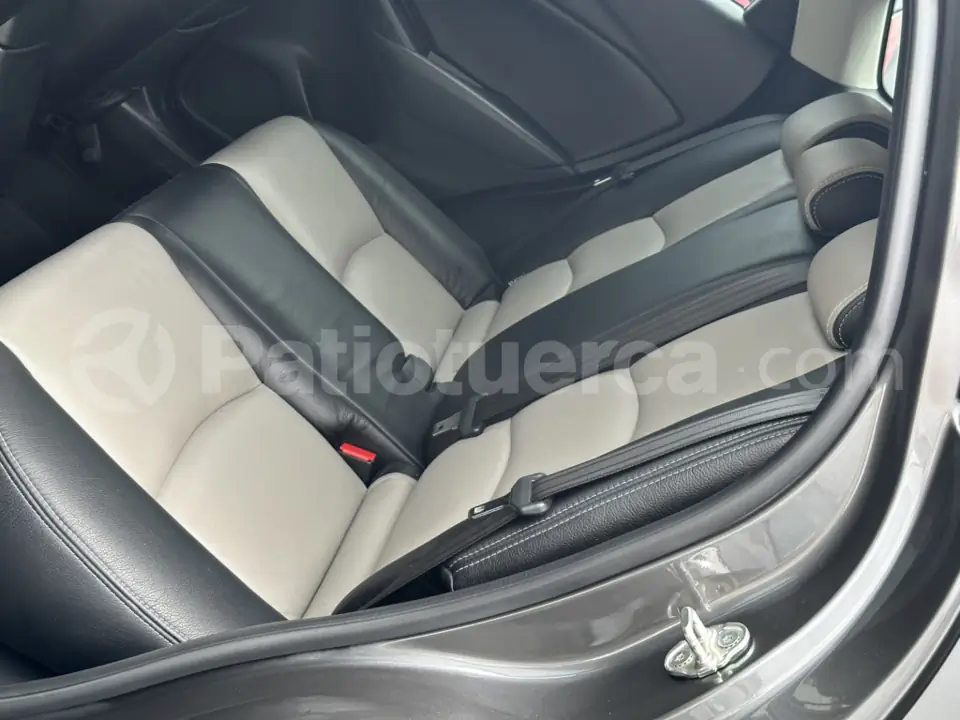 Foto 9 de Mazda CX3 ENTRY