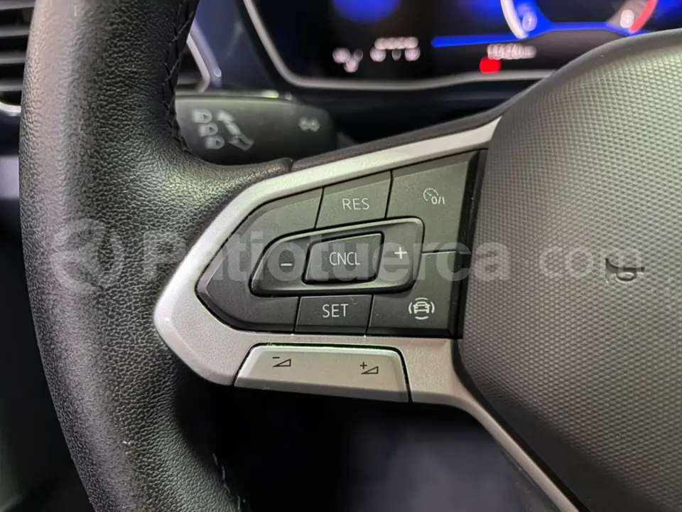 Foto 18 de Volkswagen T-CROSS CONFORTLINE