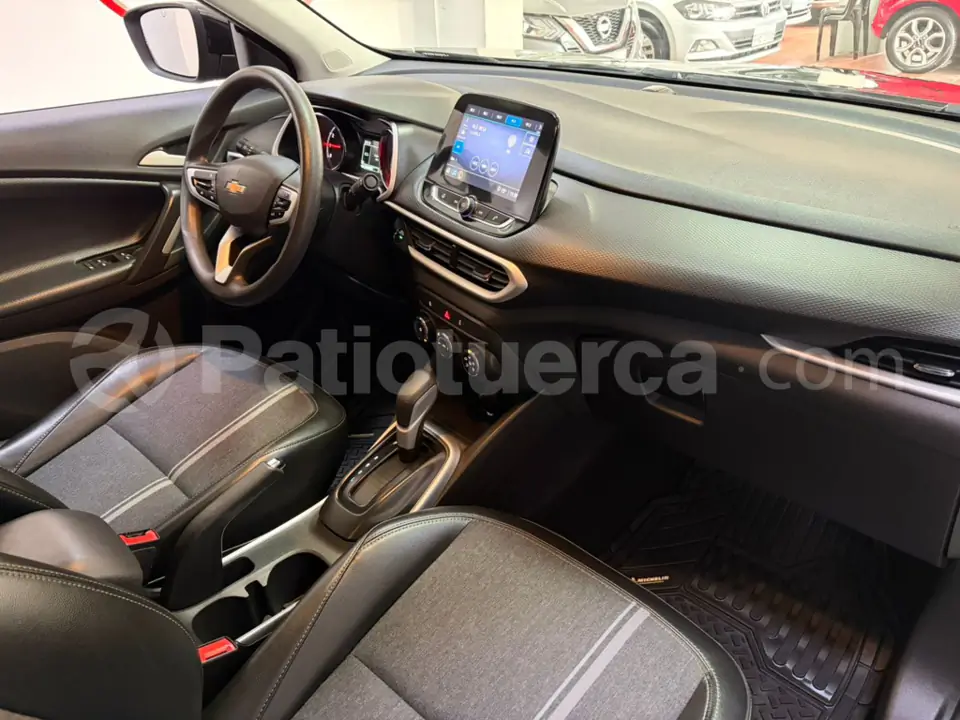 Foto 16 de Chevrolet Tracker LS Turbo